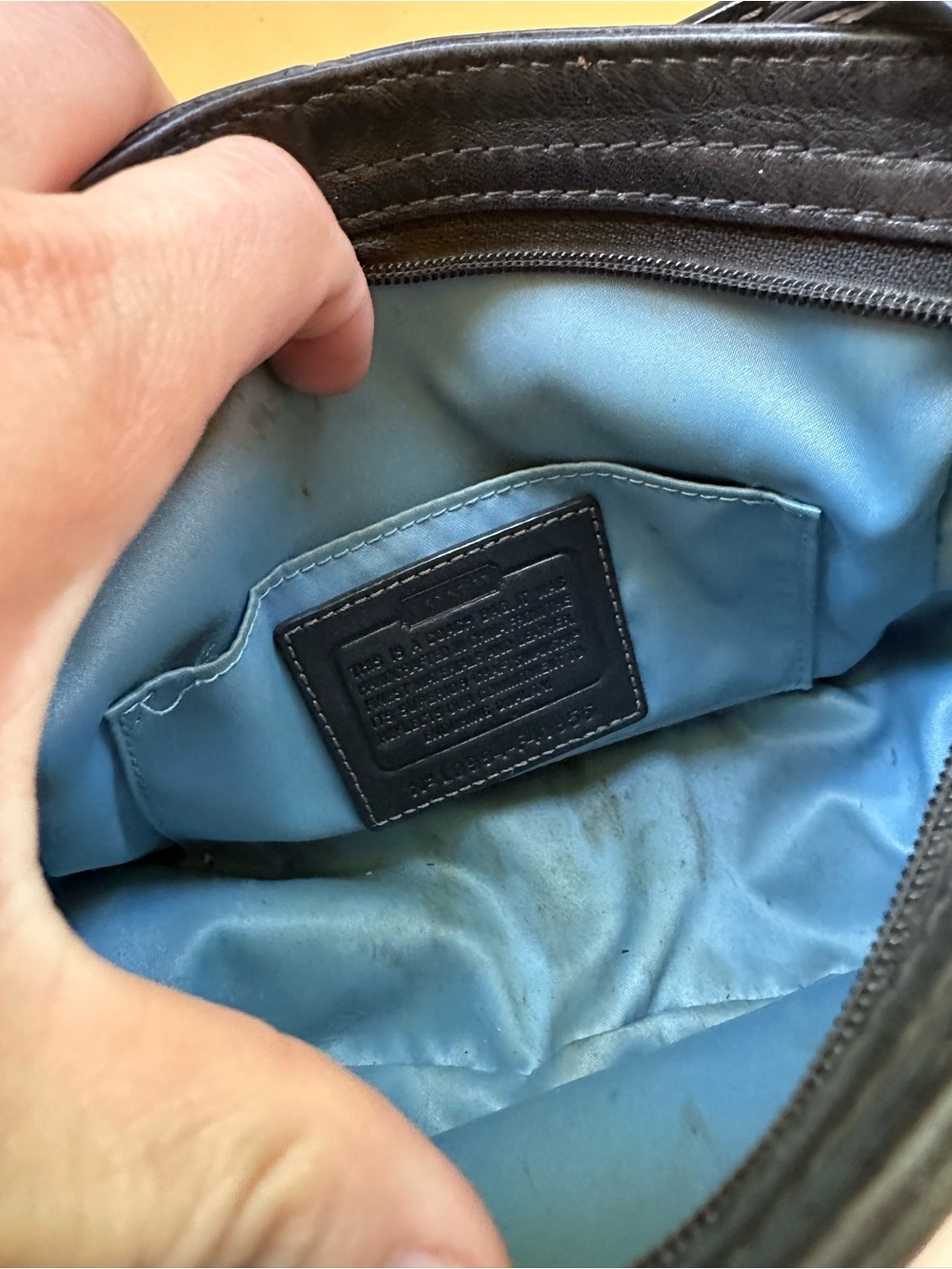 Coach Zoe Optic Signature hobo purse - Picture 3 of 4